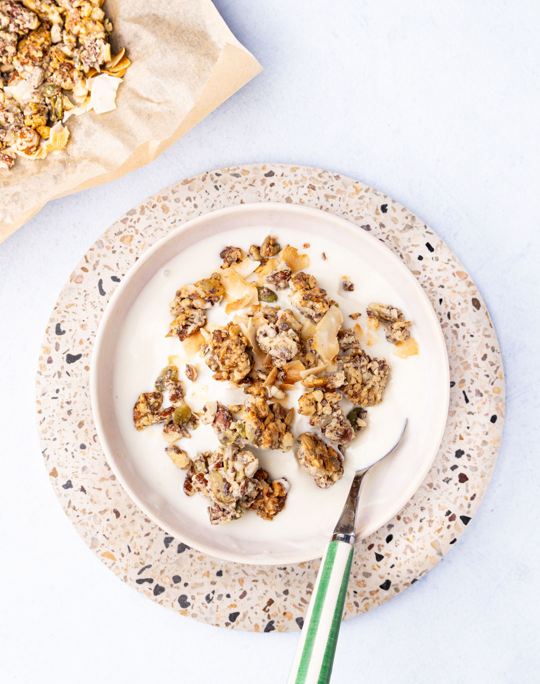 Chrupiąca granola keto lowcarb