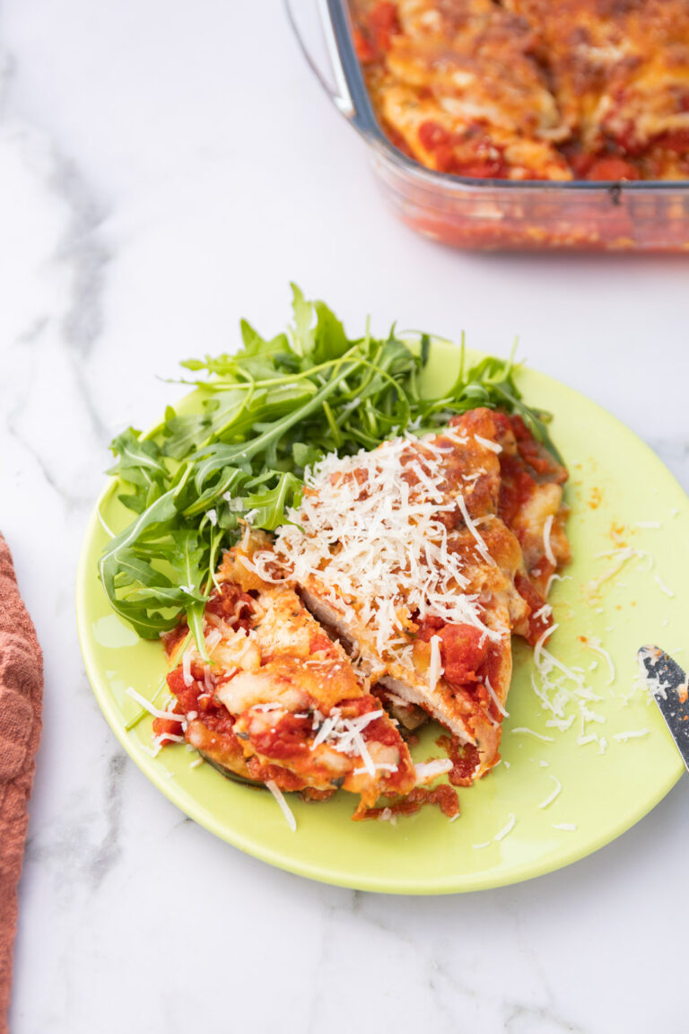 Przepis na kurczaka w sosie pomidorowym