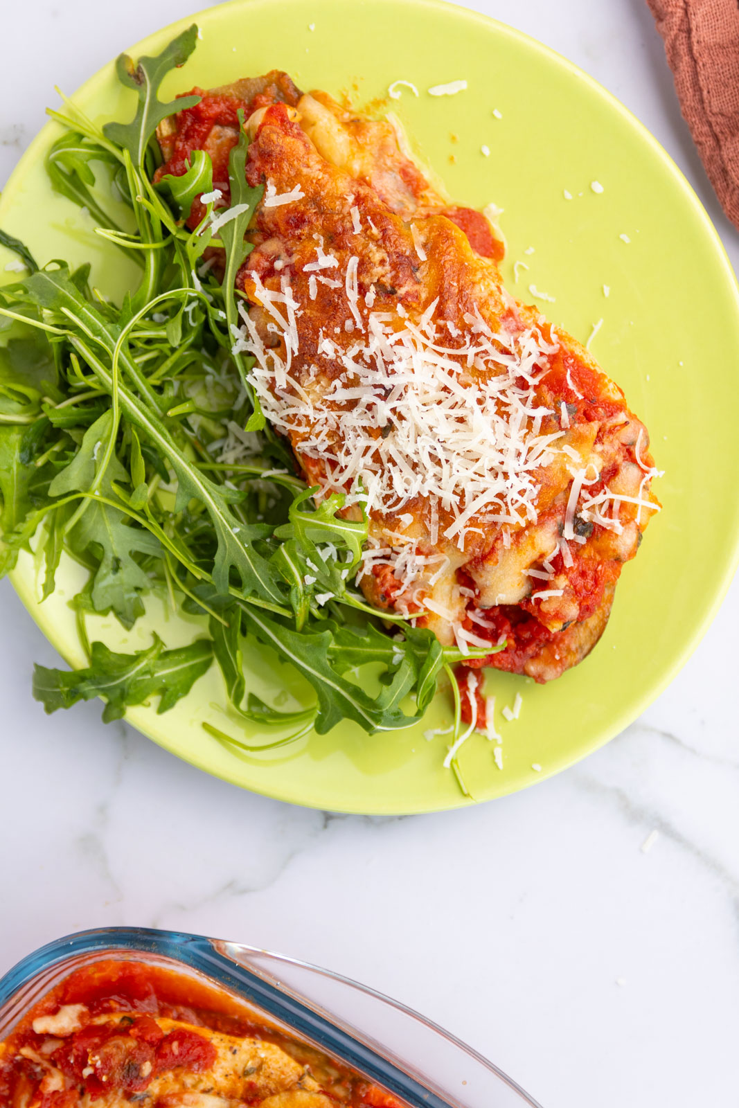 Przepis na kurczaka w sosie pomidorowym